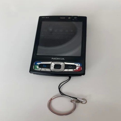 فروش نوکیا N95 هشت گیگ سالم و کلکسیونی