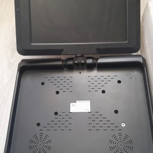 مانیتور 10 اینچ با ورودی VGA و کیفیت عالی