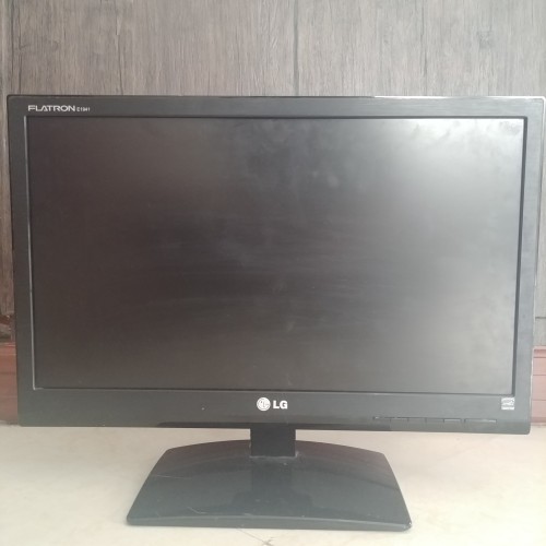 فروش مانیتور LG LED 19 اینچ با قیمت مناسب