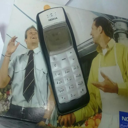 خرید گوشی نوکیا 1100 قدیمی با جعبه و شارژر