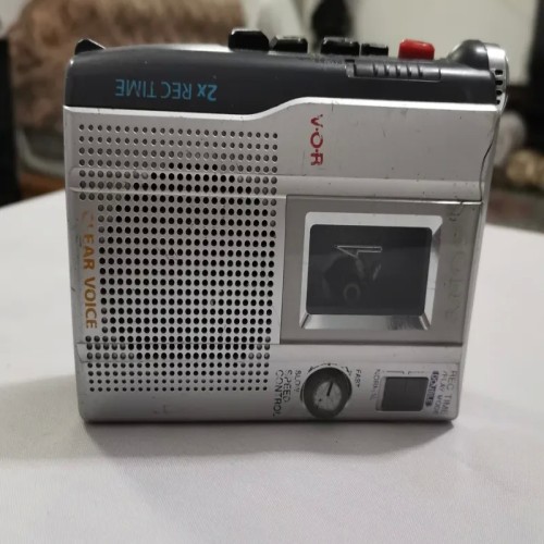 فروش واکمن سونی مدل TCM-200DV با قیمت مناسب