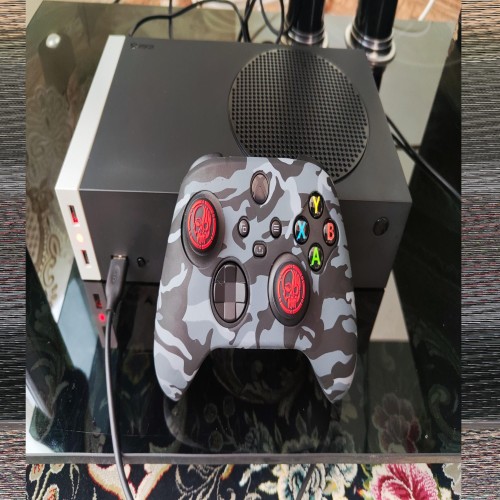 فروش کنسول Xbox Series S 1TB آکبند با بازی و لوازم جانبی