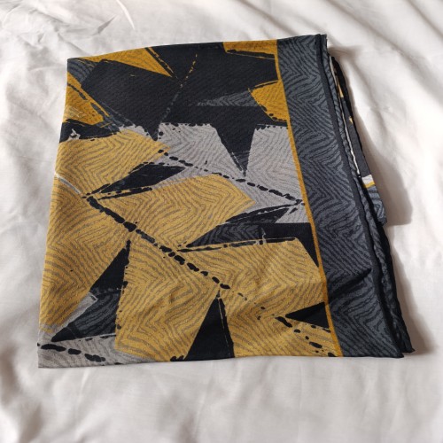 فروش روسری قواره 110 جنس لیز با کیفیت عالی