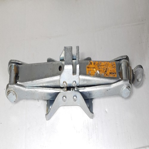 فروش جک ماشین ژاپنی نیسان با کیفیت عالی