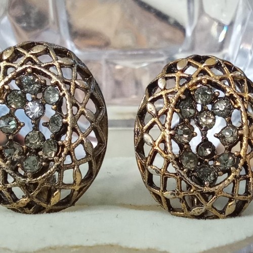 فروش گوشواره قدیمی بسیار زیبا و خاص