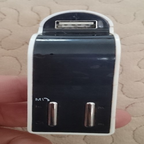 شارژر فندکی بلوتوثی 2 پورت رم خور و FM