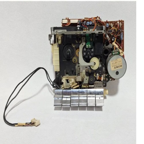 فروش مکانیزم پنل رادیو ضبط سونی W600 با تخفیف