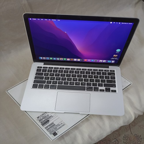 فروش مک بوک پرو 2015 Retina کارتن و سالم