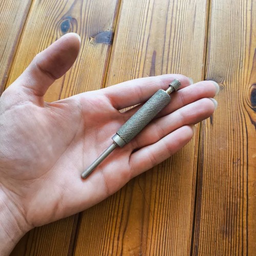 فروش گریس پمپ قدیمی کوچک آنتیک کلکسیونی