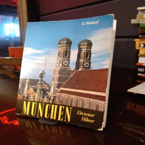 آشنایی با شهر مونیخ زبان آلمانی کتاب چاپ 1968