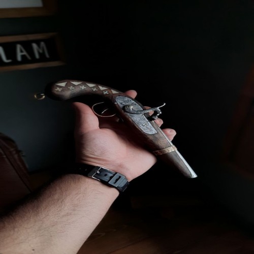 فروش تپانچه فوق خاص