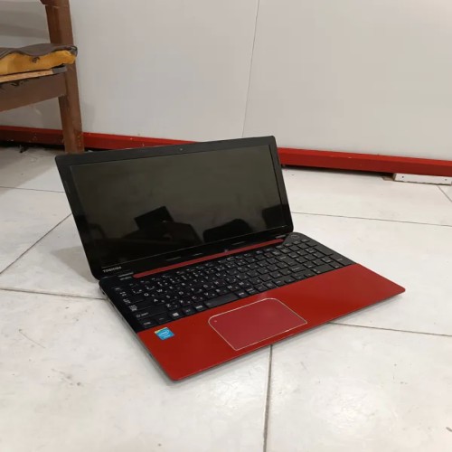 فروش لپ تاپ توشیبا با گارانتی و قیمت مناسب