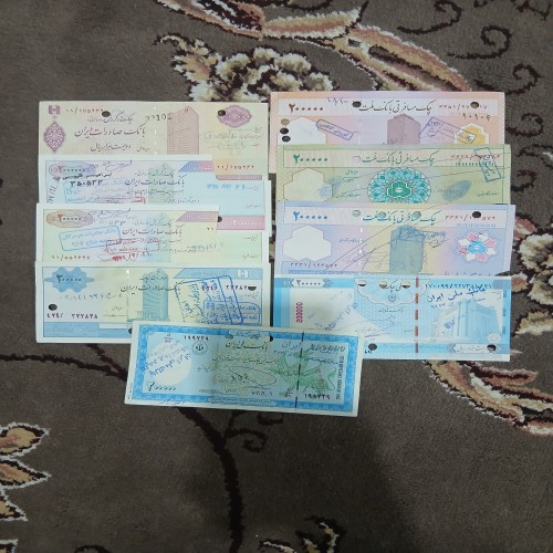 خرید 100 برگ تراول بدون تکرار از بانک‌های مختلف