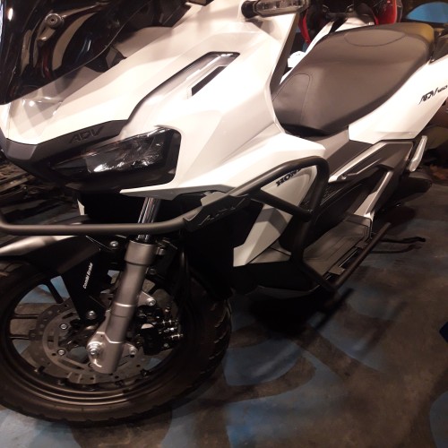 فروش گارد جلو Adv 160 با کیفیت عالی و قیمت مناسب