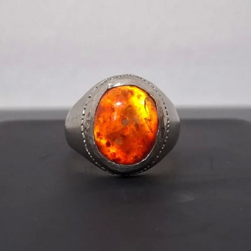 فروش انگشتر برنجی قدیمی با عقیق قدیمی