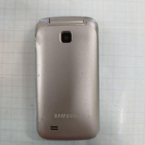 فروش گوشی سامسونگ تاشو 3520 با گارانتی و قیمت مناسب