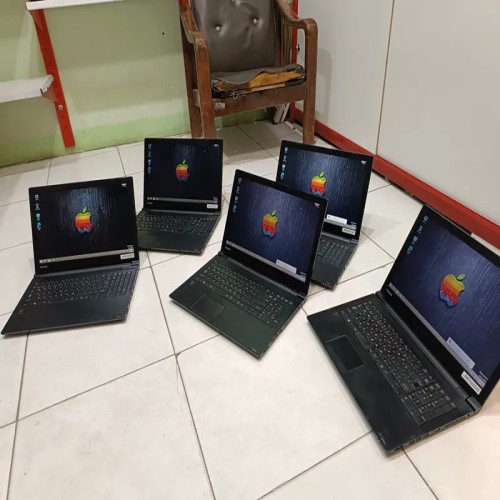 فروش لپ تاپ توشیبا نسل 5 کرای 5 با مشخصات عالی