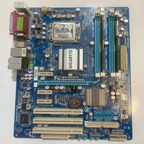 باندل حرفه‌ای DDR3 Core 2 Quad رم 8 گیگ