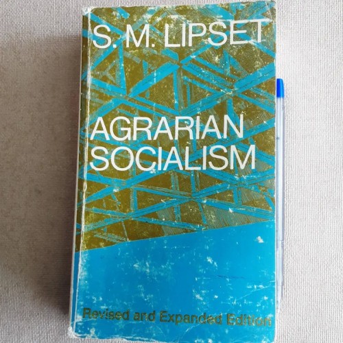 فروش AGRARIAN SOSIALIM سوسیالیسم دهقانی