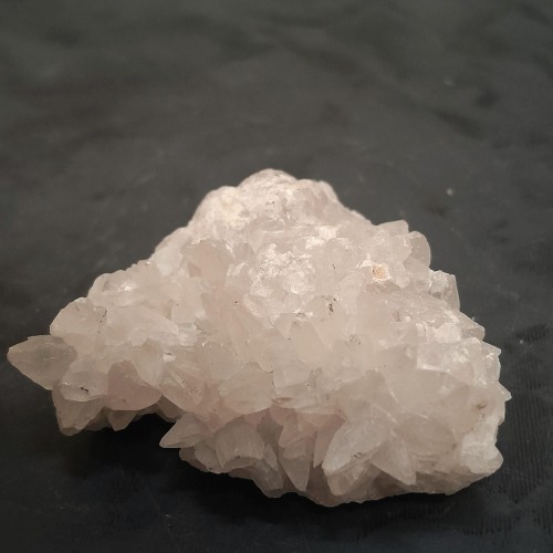 فروش راف کلسیت سفید معدنی با قیمت مناسب و ارسال سریع