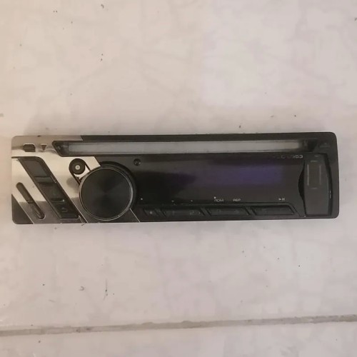 فروش پنل پخش کنوود مدل U353 با فلشخور سالم