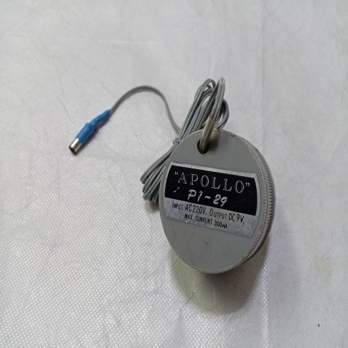 خرید آداپتور 9 ولت 300 میلی آمپر وردسا با ضمانت