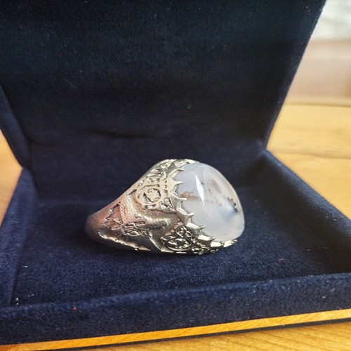 فروش انگشتر شجرسوسنی ناب هخامنشی با طراحی خاص