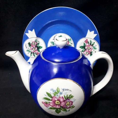 فروش قوری لاجوردی طرح قدیم با کیفیت عالی