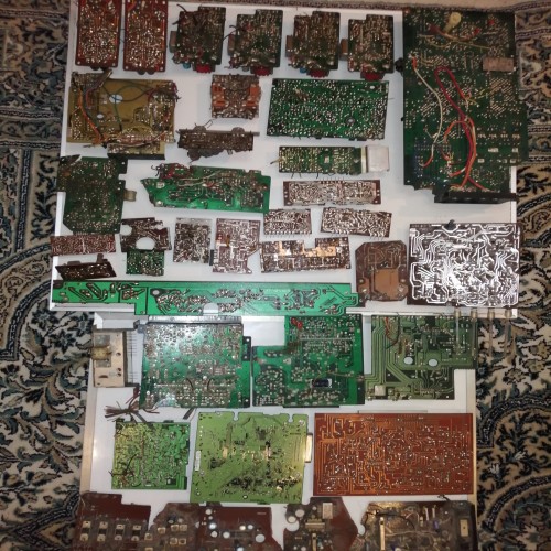فروش بردهای الکترونیک رادیو ضبط قدیمی