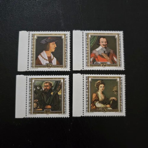 فروش سری زیبای تمبر کلاسیک لیختن اشتاین 1982