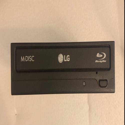 خرید Blu Ray رایتر ال جی LG مدل wh14ns40 با گارانتی