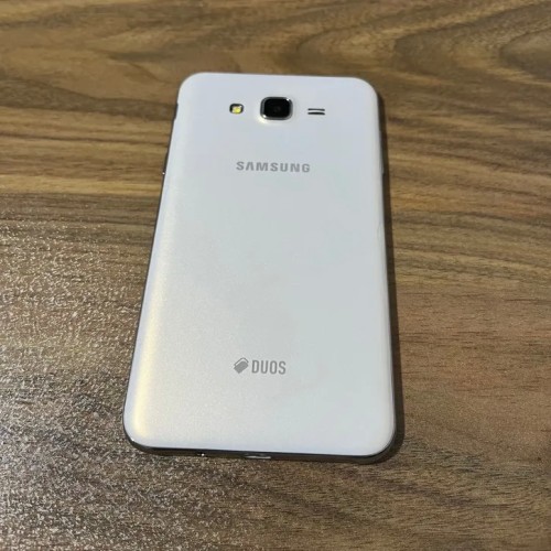 فروش سامسونگ گلکسی J7 سالم و تمیز با گارانتی