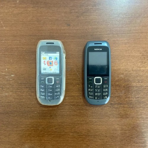 فروش نوکیا 1616 کلکسیونی با کاور ژله ای نوستالژی