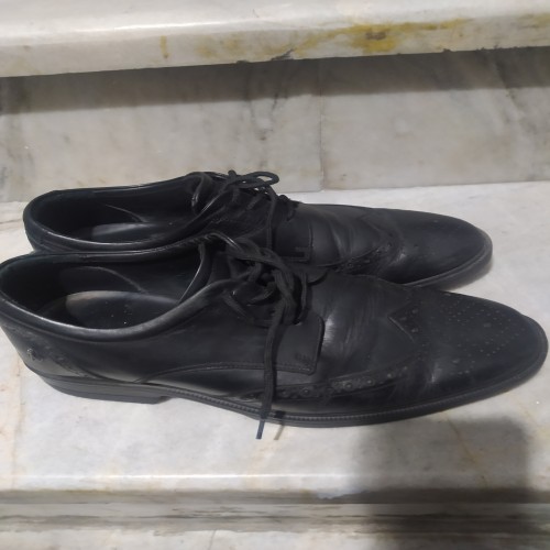 فروش کفش چرم سایز 43 در حد نو | بهترین قیمت