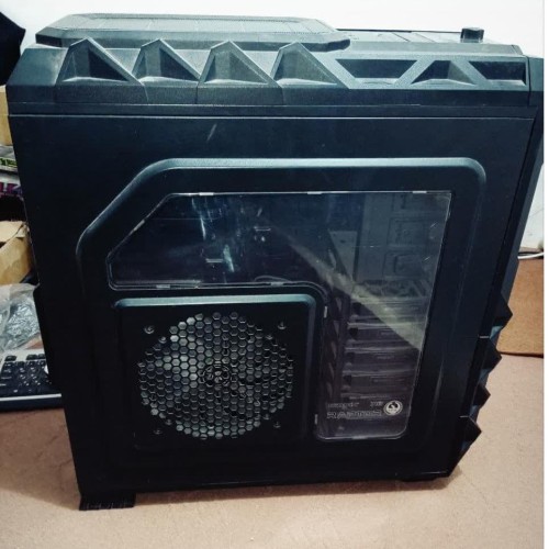 فروش کیس گرین X8 | کیس فول تاور بزرگ و سنگین