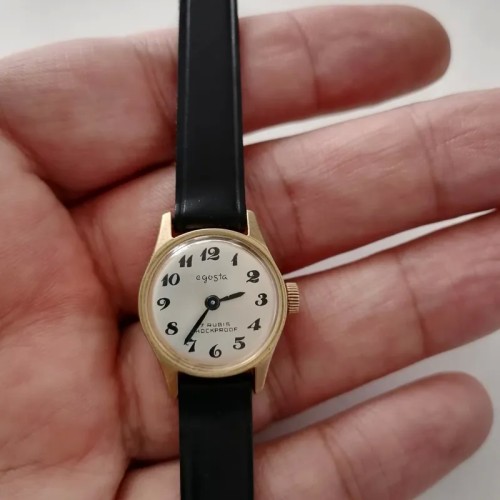 فروش ساعت کوکی قدیمی اگوستا با روکش طلا و ظرافت بی‌نظیر