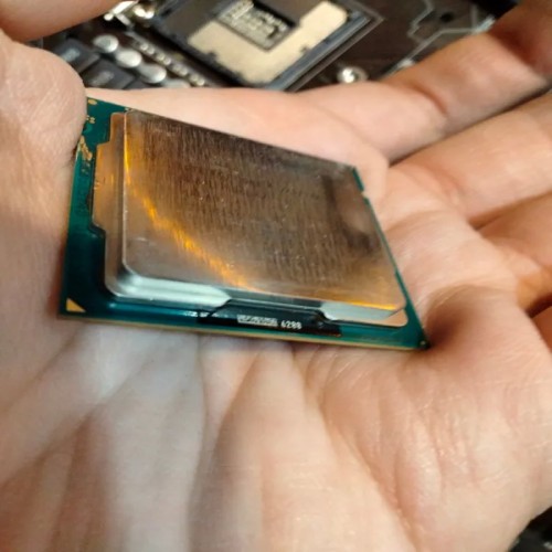 پردازنده Intel Core i7 3770k قابل اورکلاک سالم