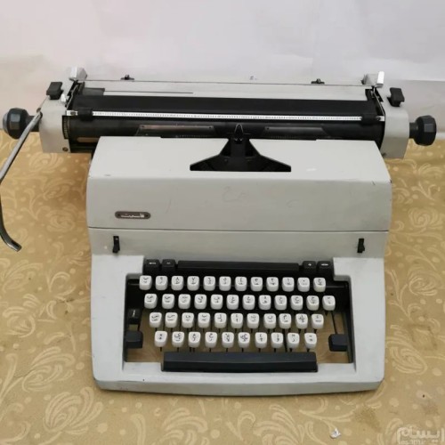 فروش دستگاه تایپ فارسی نویس فاسیت سوئدی سالم و باکیفیت