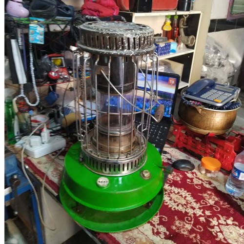 فروش چراغ والور قدیمی با شیشه درخشان و زیبا