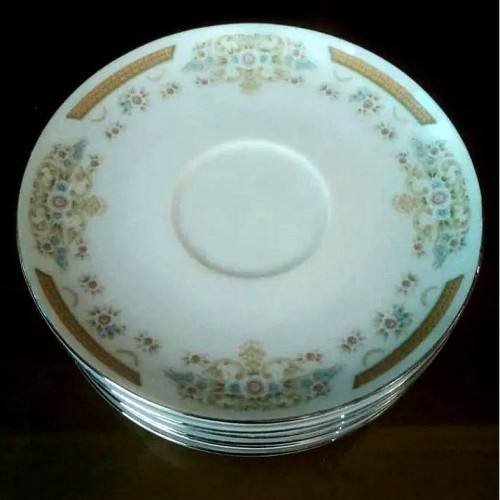 فروش نعلبکی مجلسی ژاپنی یکدست 6 عددی با قیمت مناسب