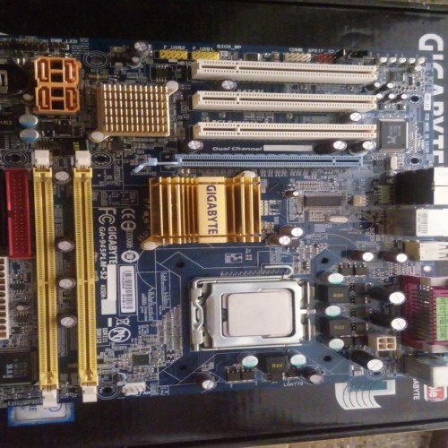 فروش مادربرد گیگا با CPU دوهسته ای E2180