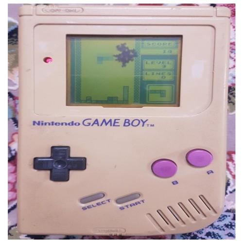 فروش گیم بوی با بازی Tetris، سالم و تضمینی