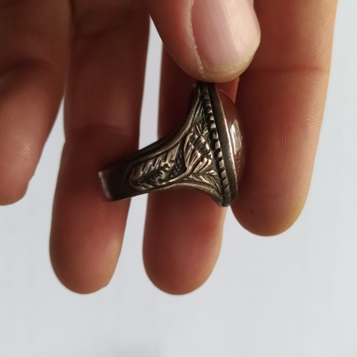 فروش انگشتر قدیمی رکاب قلمزنی دوره پهلوی