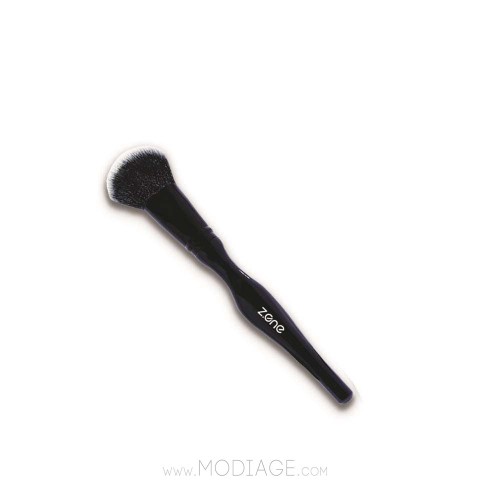 براش رژگونه Z303 زد وان، طراحی ارگونومیک و نرم