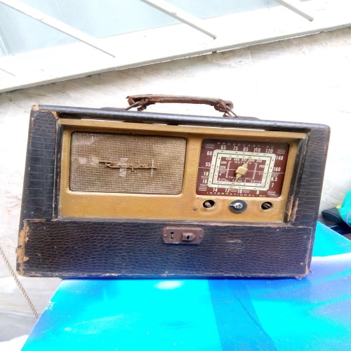 فروش رادیو قدیمی آمریکایی دکوری و ویترینی