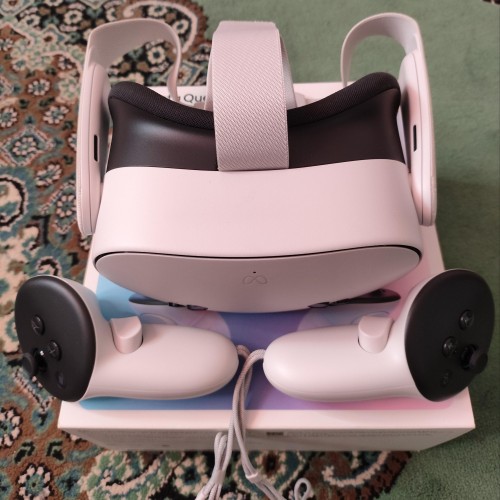 فروش Meta Quest 3S در حد نو همراه با لوازم کامل