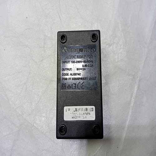 خرید آداپتور فیش خور 9 ولت 2 آمپر وردسا با ضمانت