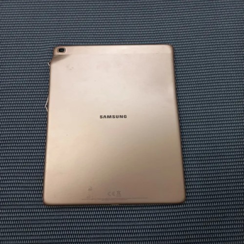 فروش تبلت سامسونگ T515 قطعات سالم و مرجوعی نداشتن