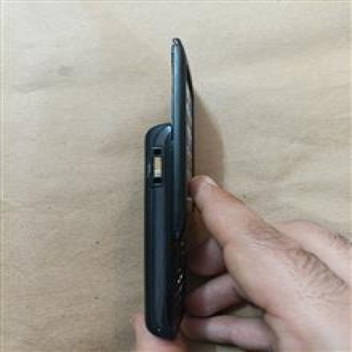 خرید کلکسیونیsony Ericsson Aino وردسا