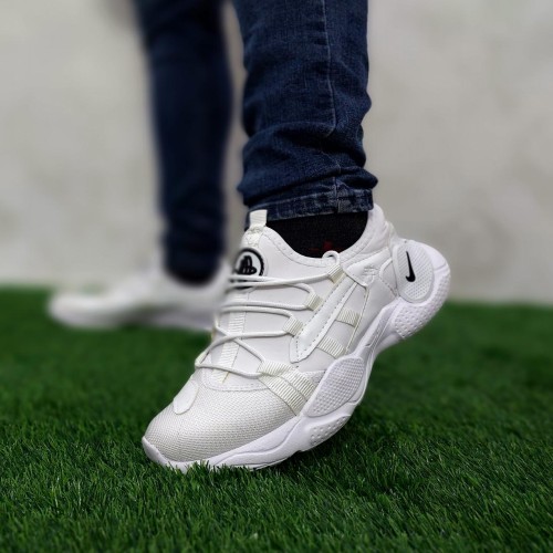 کفش اسپرت زنانه نایک سفید مدل 1051